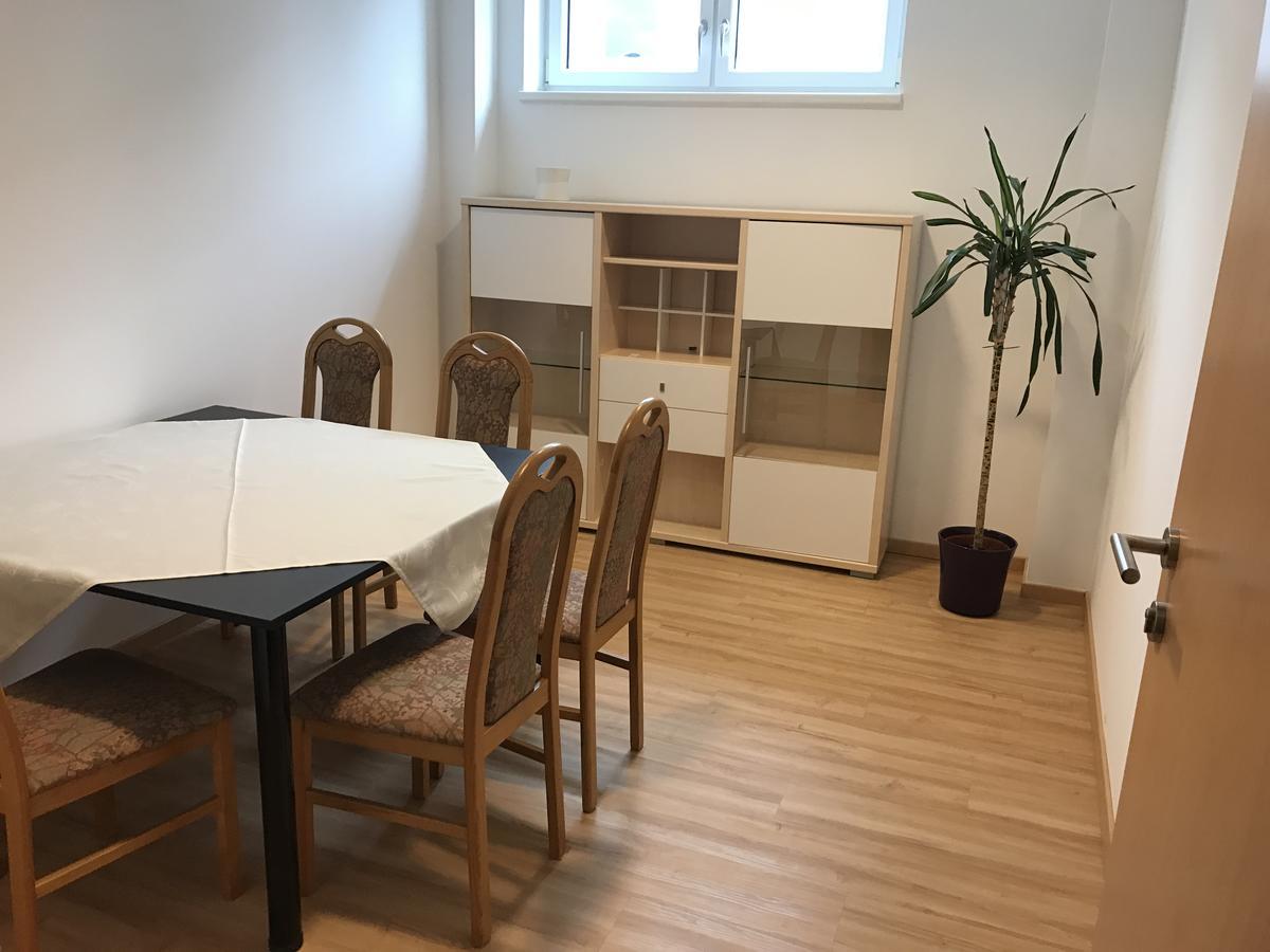 לינץ Business & City מראה חיצוני תמונה